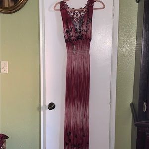 $Long dress , flower detailed on the straps